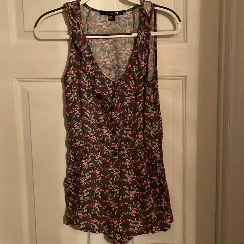 Women’s Floral V-neck Romper